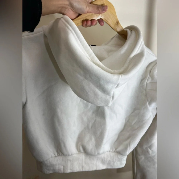 SHEIN White Hoodie Size M - Picture 6 of 6